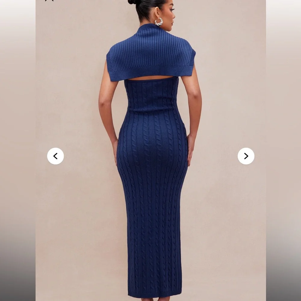 Sweater Maxi Dress - Picture 4 of 6
